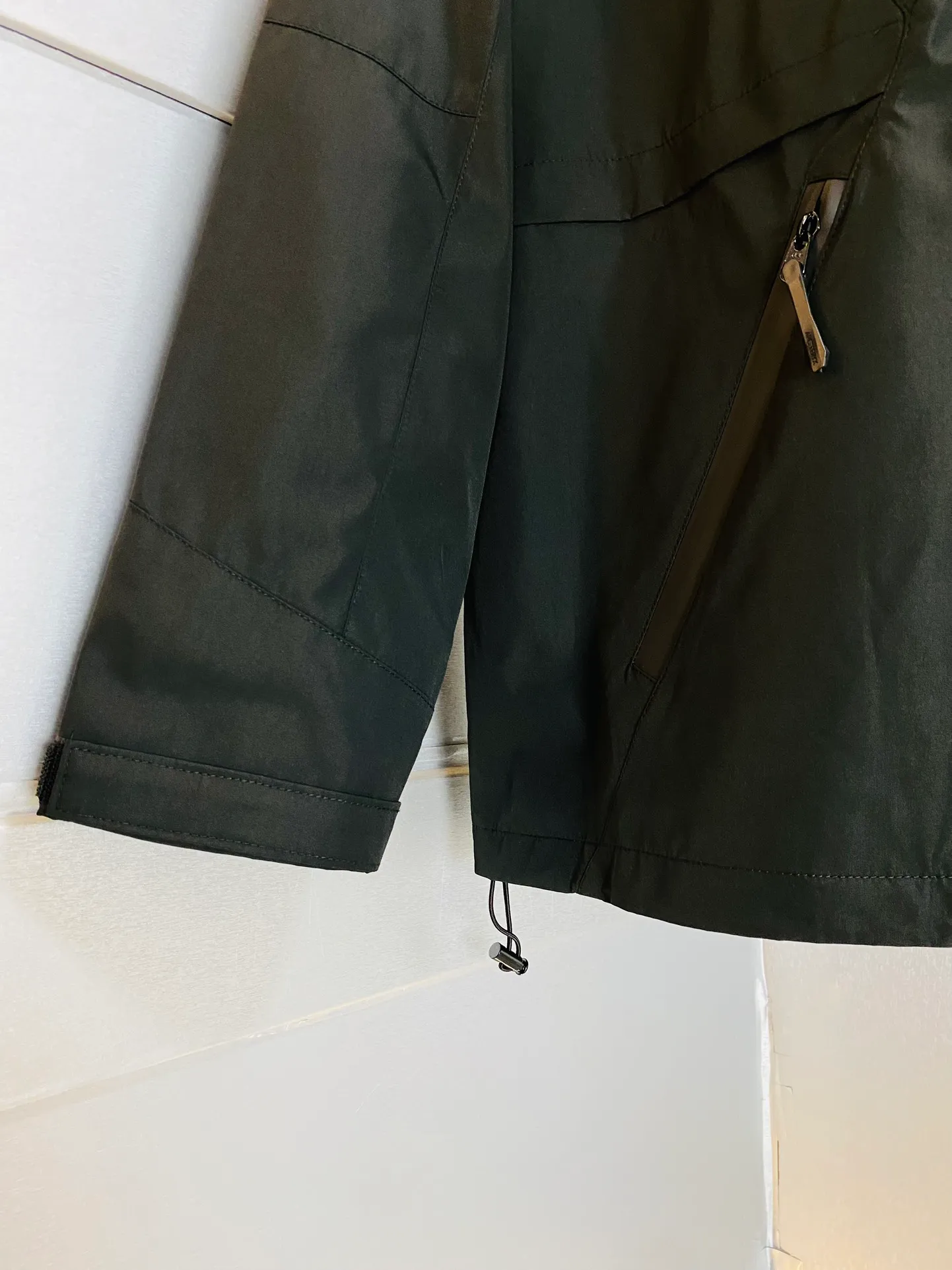 Same Style， ， 2026 New Arrival ， Original Premium Breathable ， ， ， Quality。 ， Sizes：M～3XL，